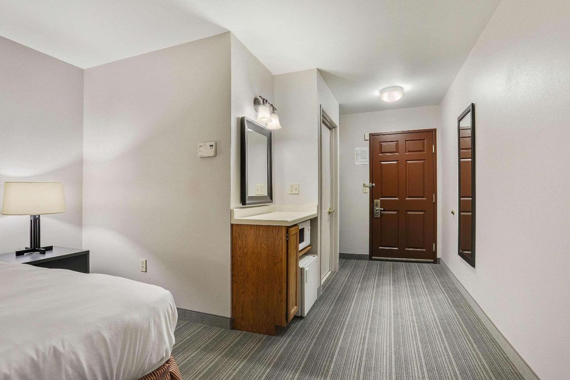 Country Inn & Suites By Radisson, Green Bay, Wi Ashwaubenon Экстерьер фото