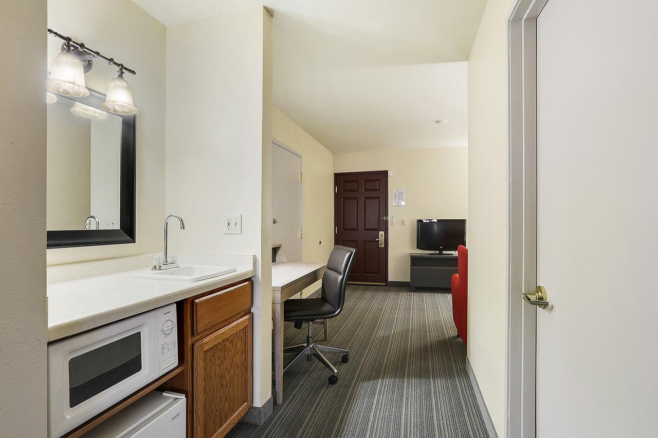 Country Inn & Suites By Radisson, Green Bay, Wi Ashwaubenon Экстерьер фото